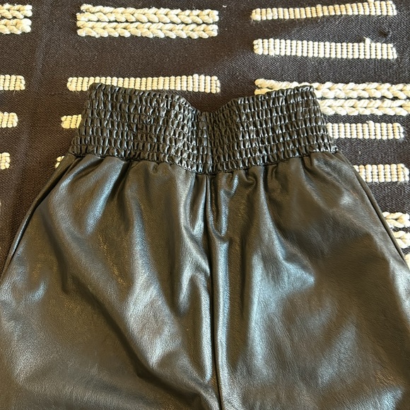 Commando Faux leather jogger - Picture 3 of 5